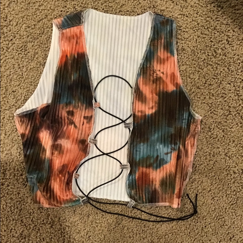 Tie up vest